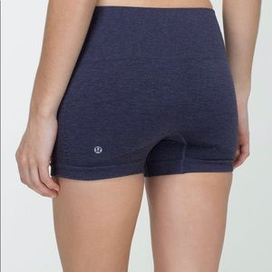Lululemon - In the Flow Shorts (8)
